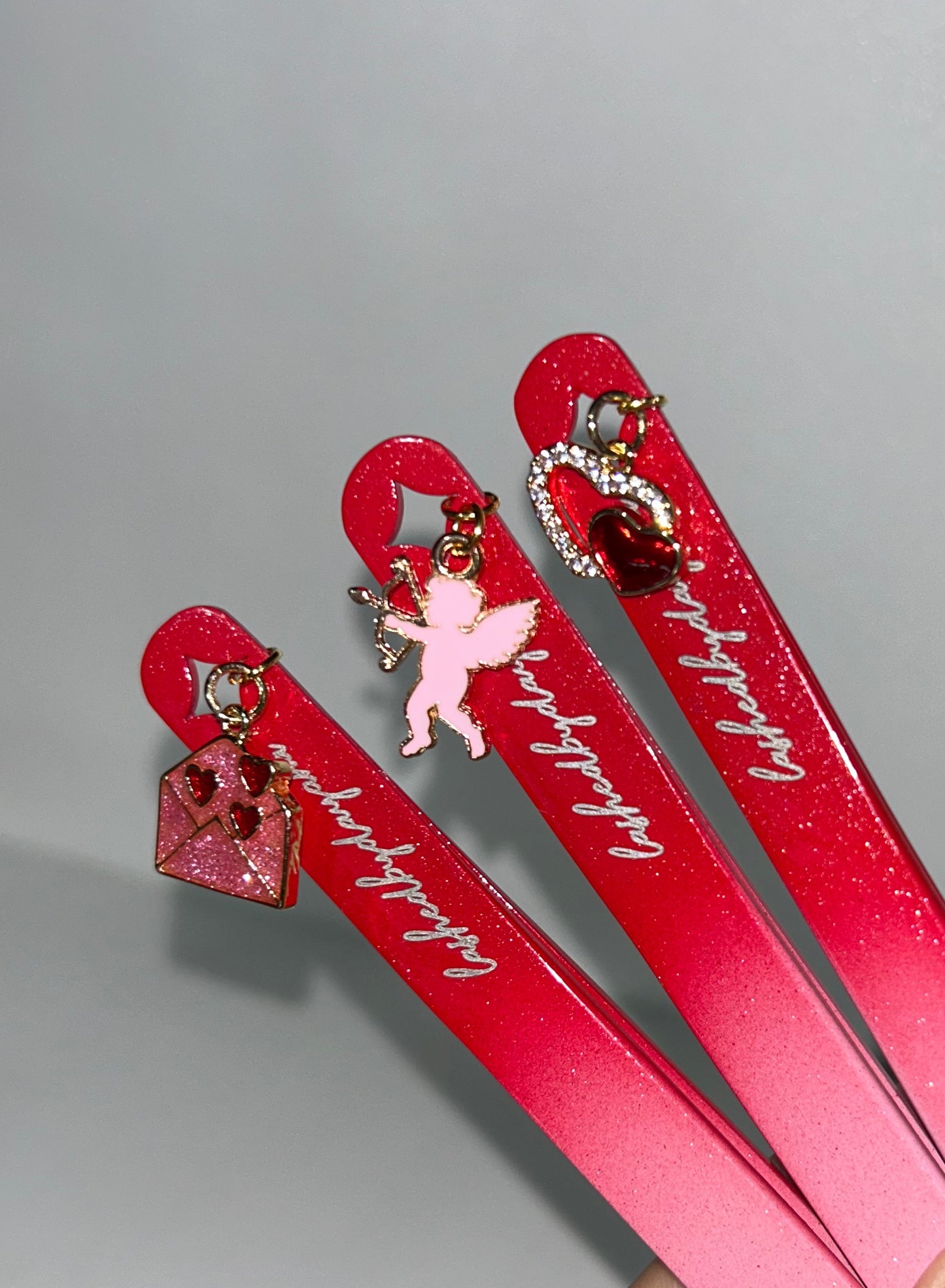 Tweezers- Valentine Charm